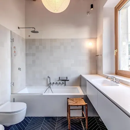 Apartment Trastevere Outstanding 4 Bedroom Terraced Rom