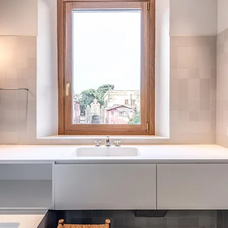 Apartment Trastevere Outstanding 4 Bedroom Terraced