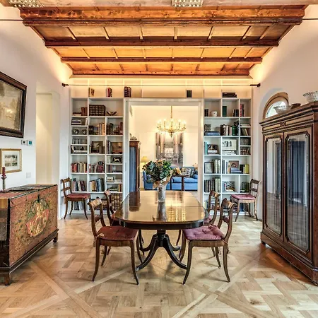 Trastevere Outstanding 4 Bedroom Terraced